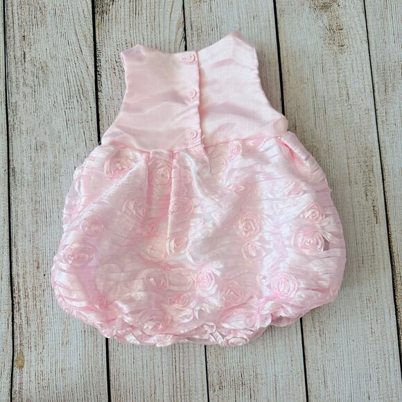 Girls 6-9 months -Formal Floral Dress/Romper - Picture 2 of 4
